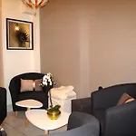努维尔酒店 酒店 Saint-Raphaël