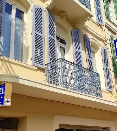 누벨 2* Saint-Raphaël