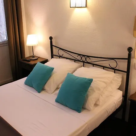 Hotel Nouvel Saint-Raphael (Var)