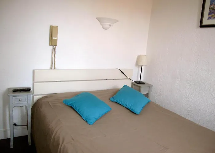 Nouvel Hotel Saint-Raphael (Var)