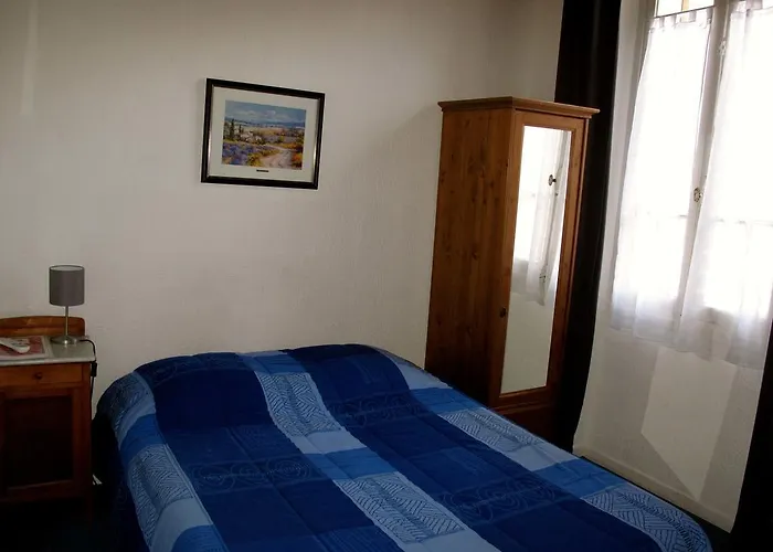 Nouvel 2* Saint-Raphael (Var)